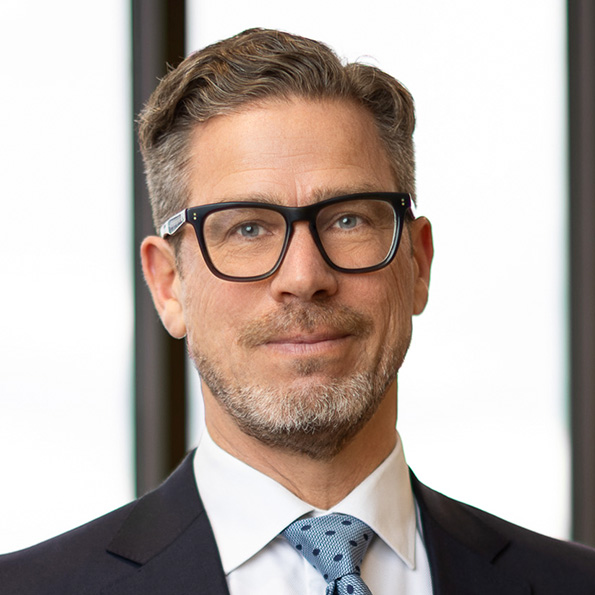 Christopher Rusnak, KC recognized as a Litigation Star by Benchmark Canada® 2024 in three areas of expertise