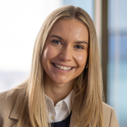 Chloe Stone joins Harper Grey as an Associate