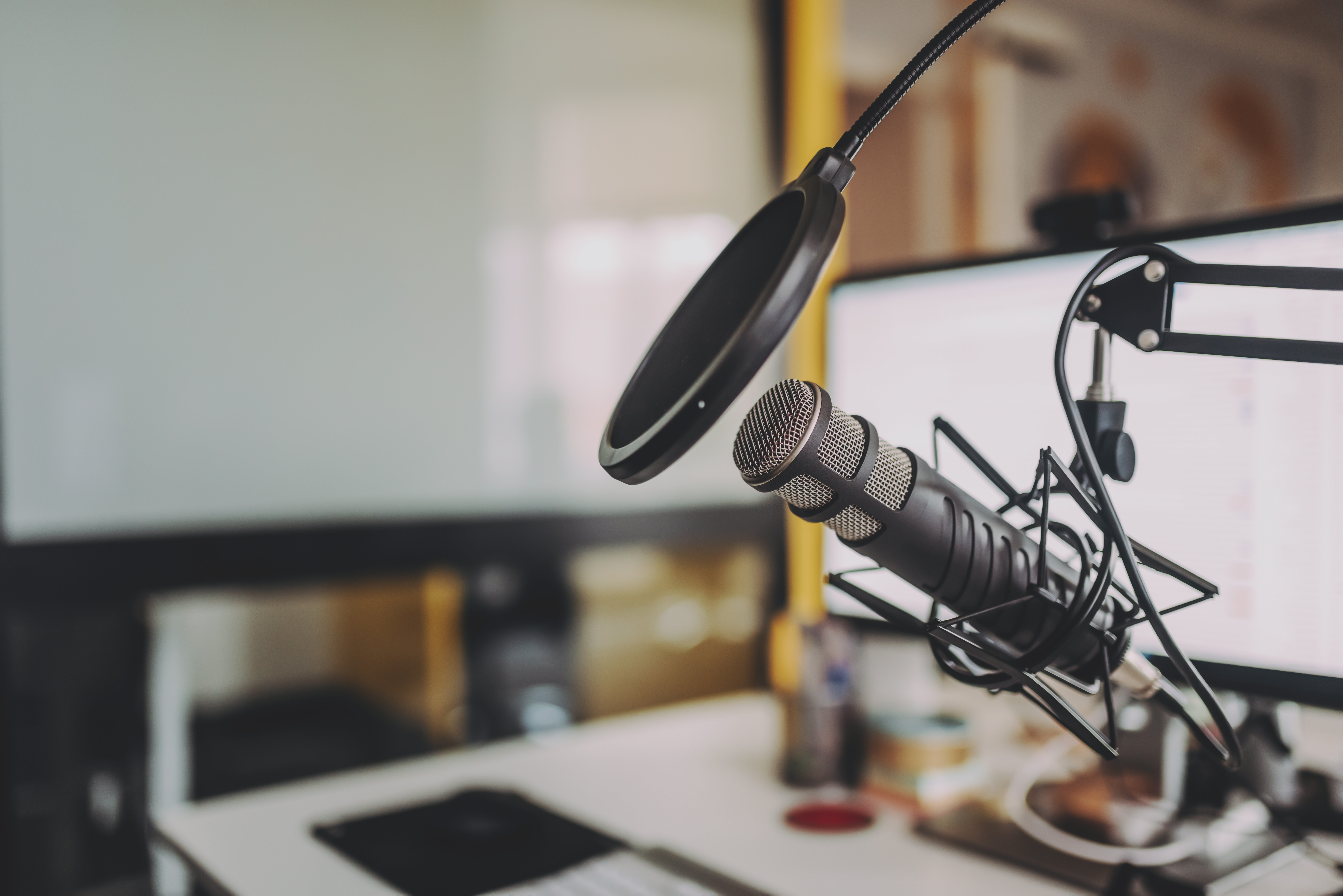 Monique Sever moderates Legal Data Intelligence podcast