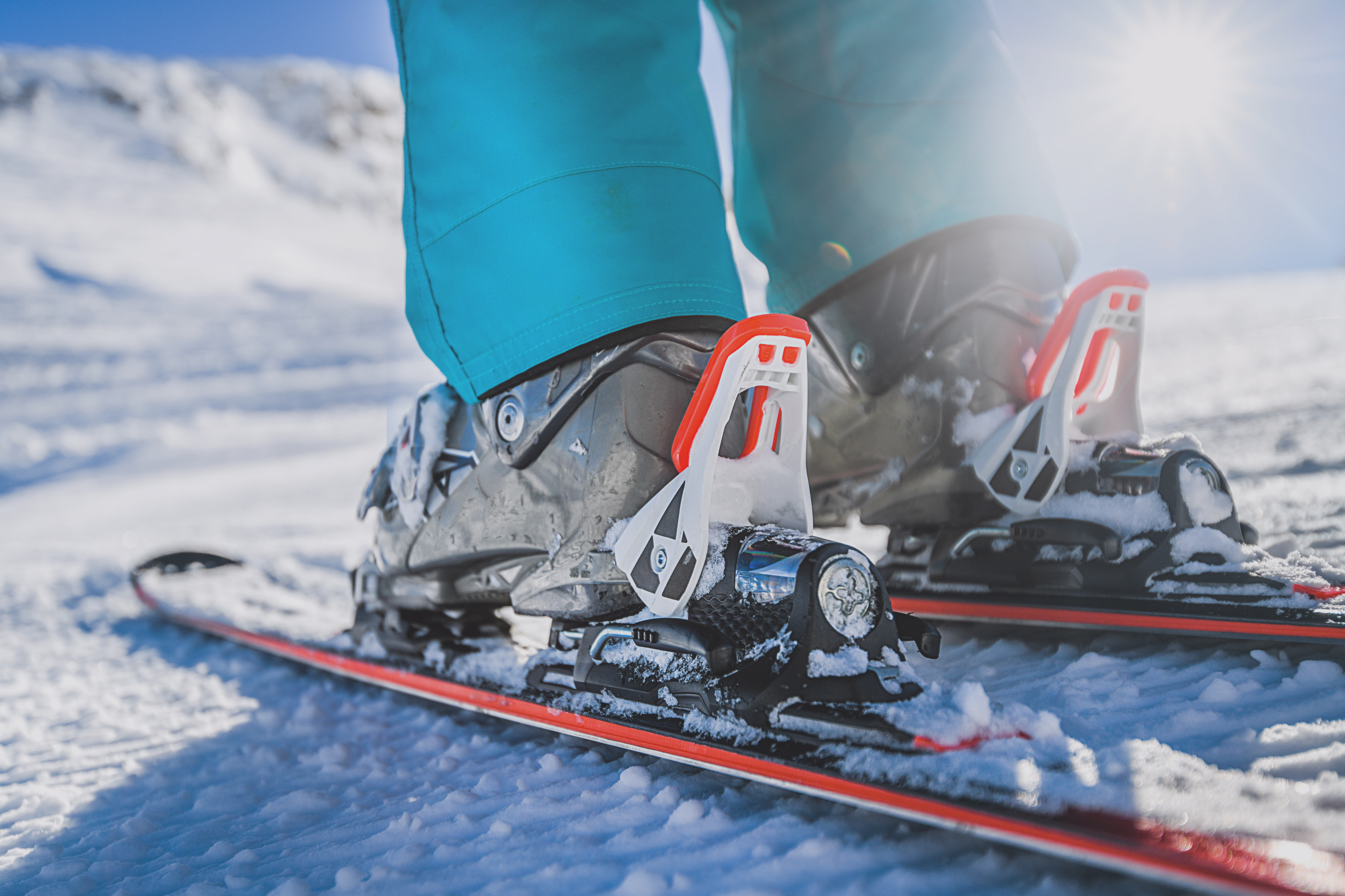 Harper Grey participates in Vancouver Bar Association Ski Race